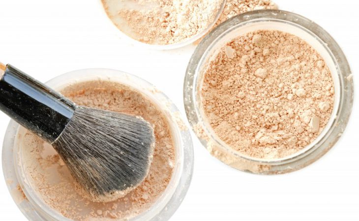 najlepszy puder transparentny